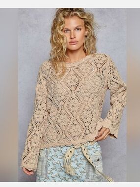 037 POL Beige Crochet Sweater